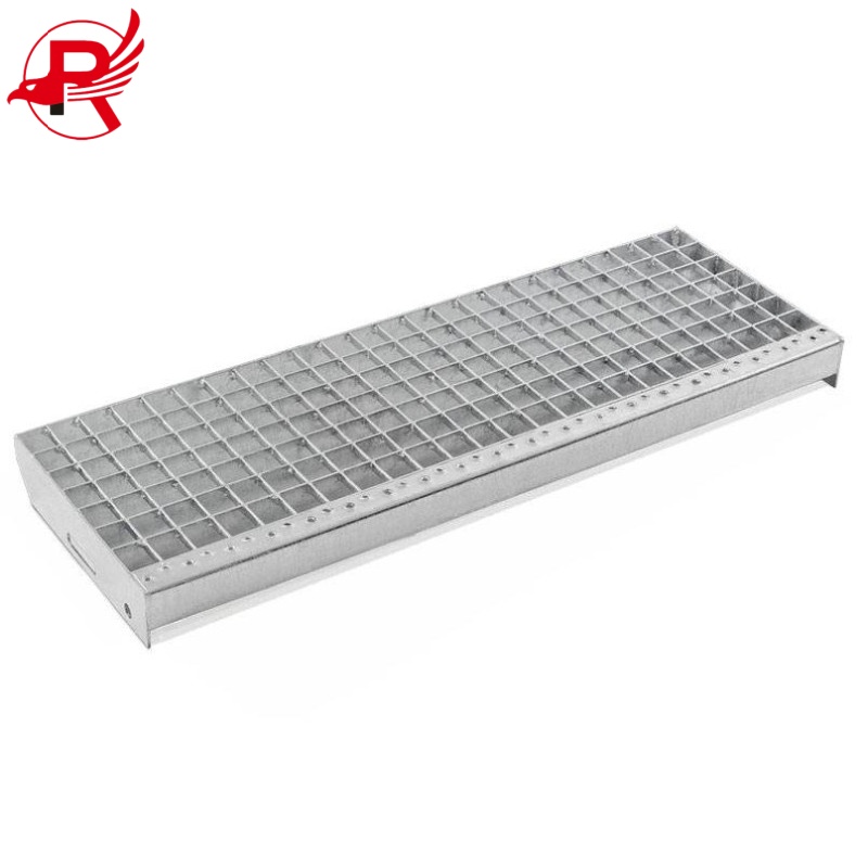 galvanized-steel-grating-stair-step (1)