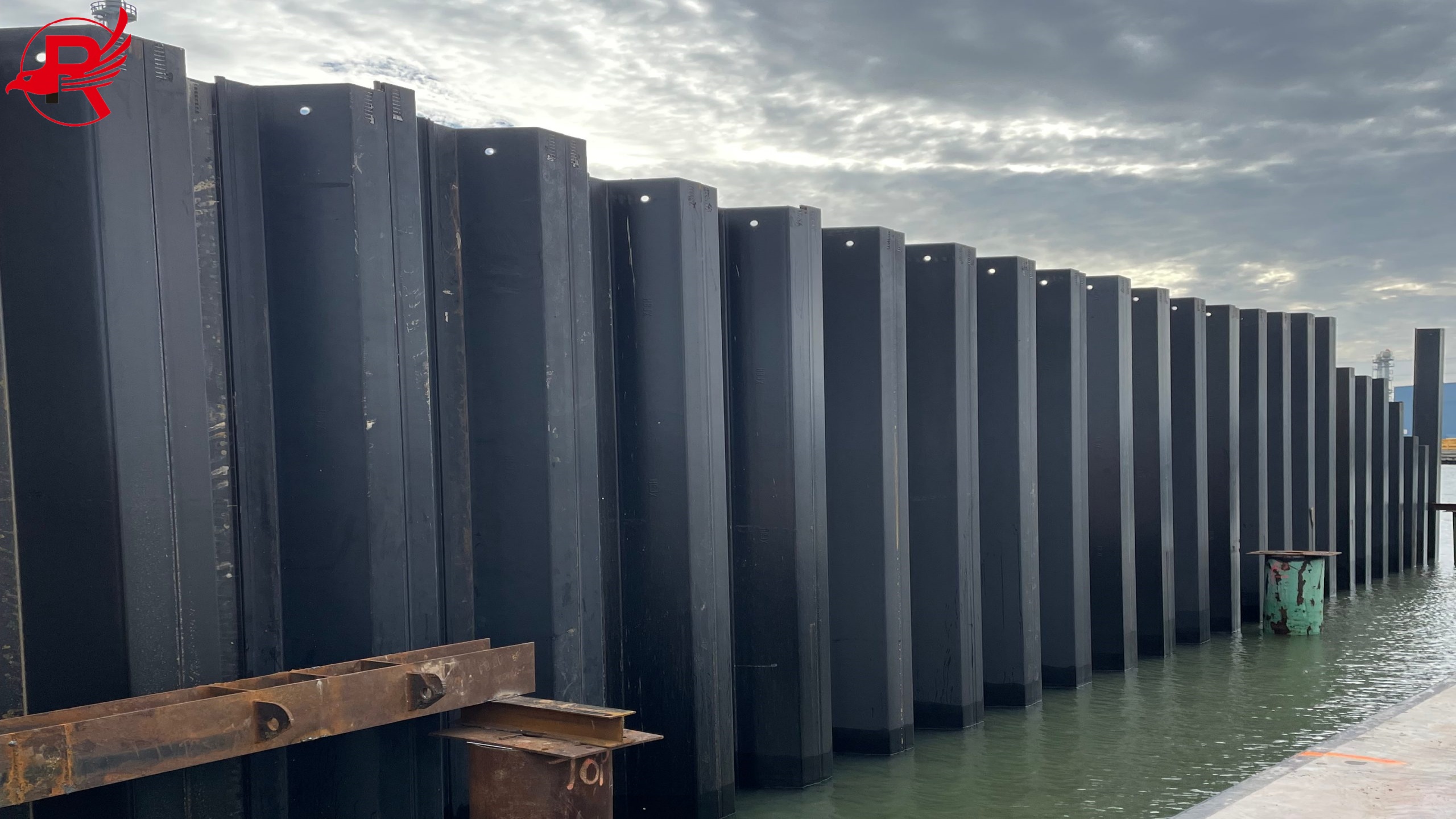 Steel sheet pile Flood control application