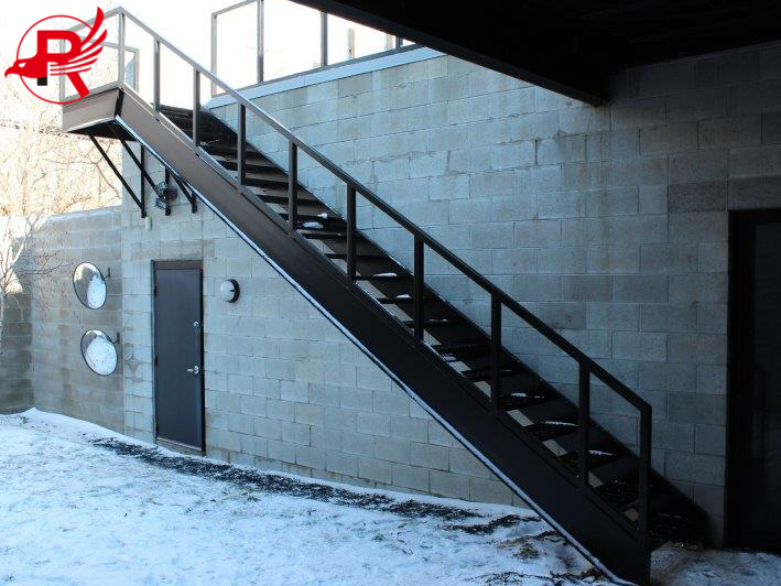 Straight Steel Stairs