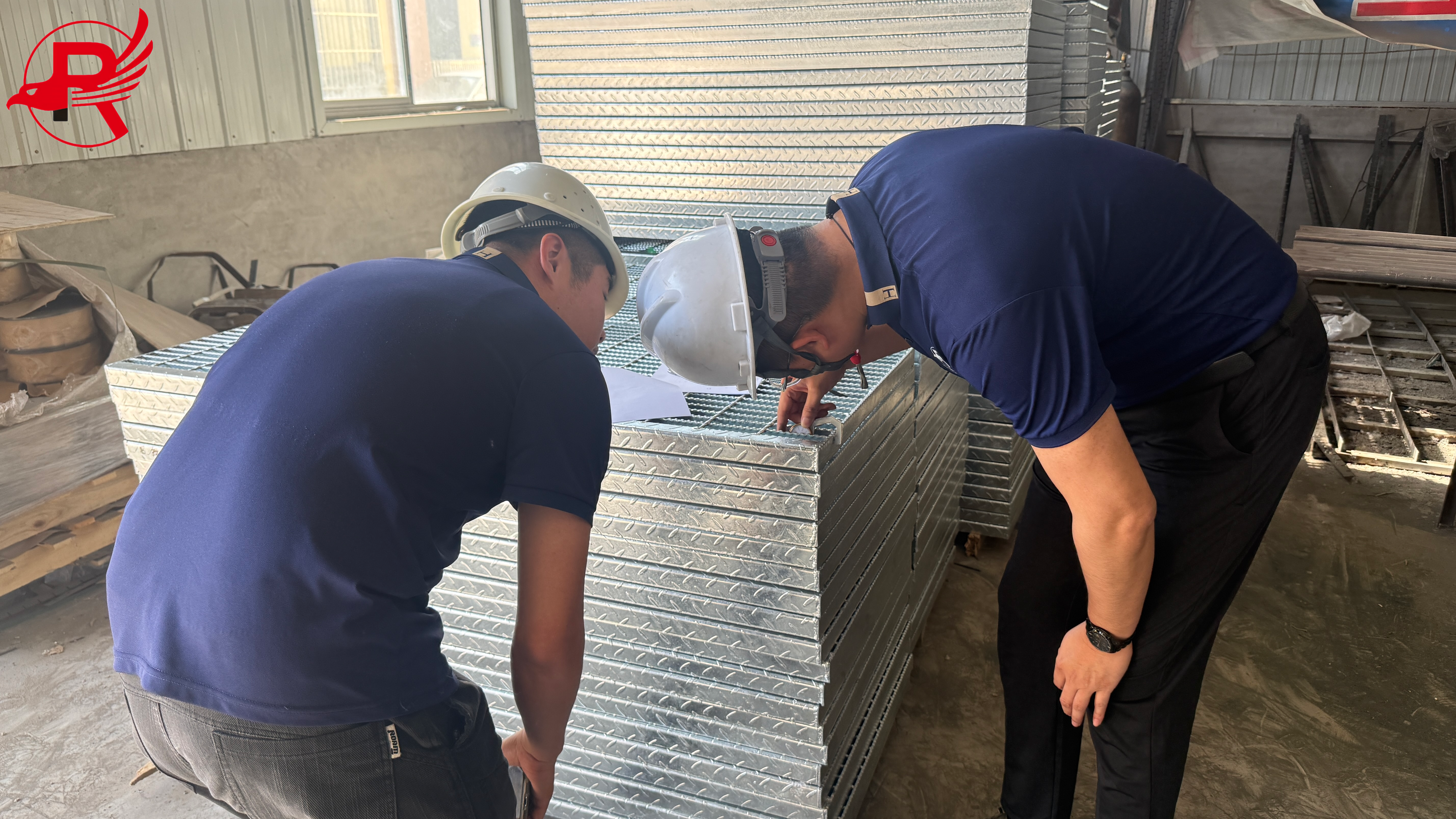 High-quality hot-dip galvanized steel grating
