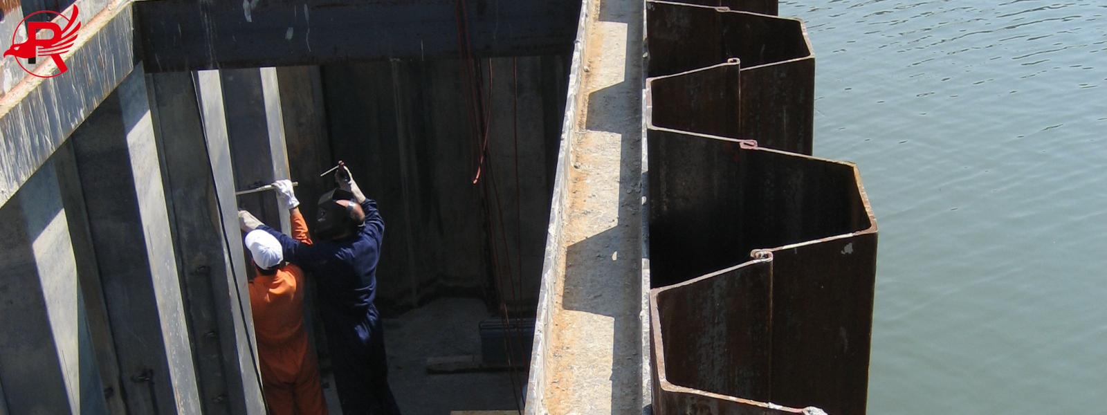 steel sheet pile walls